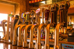 Duffy's-Malahide---Beer-taps